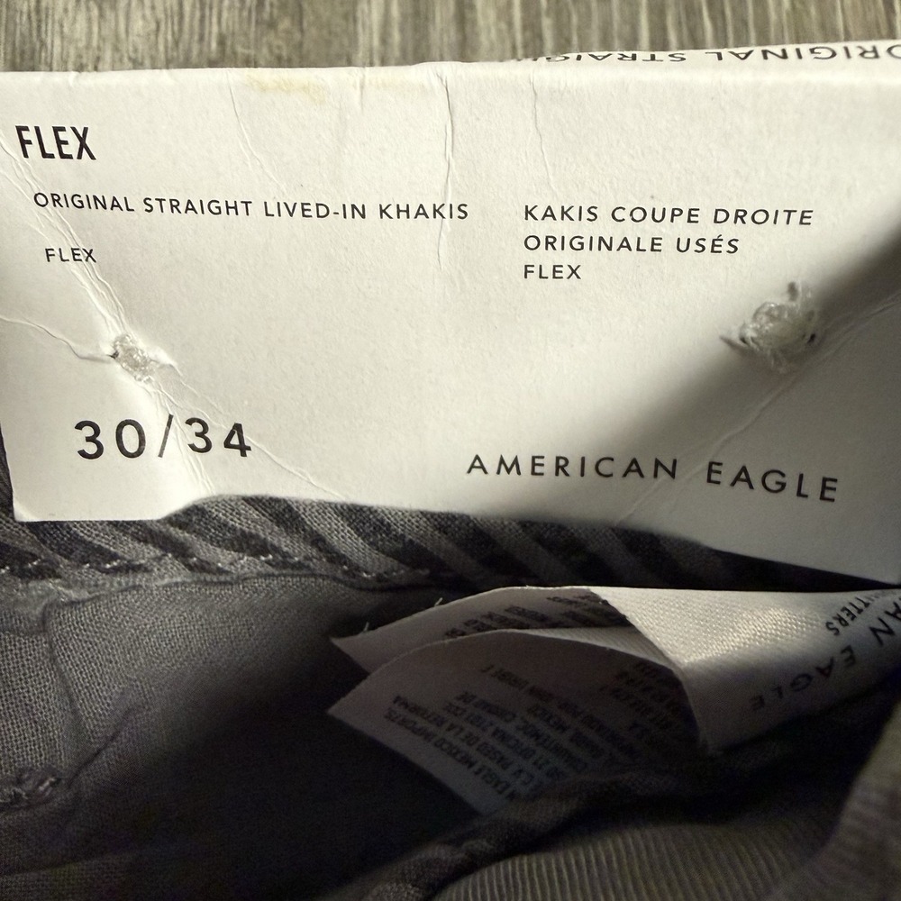 American Eagle Original Straight Lived-In Flex Khaki Pants 30x34 Grey NWT - Picture 2 of 4